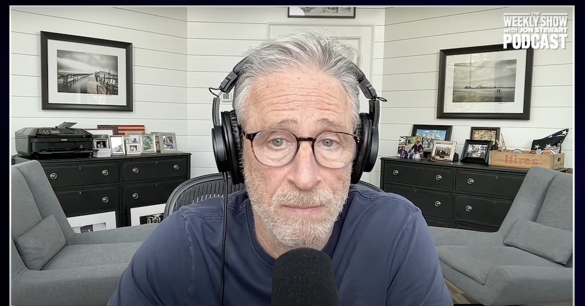 Jon Stewart Blasts Media For Scaring People About Trump